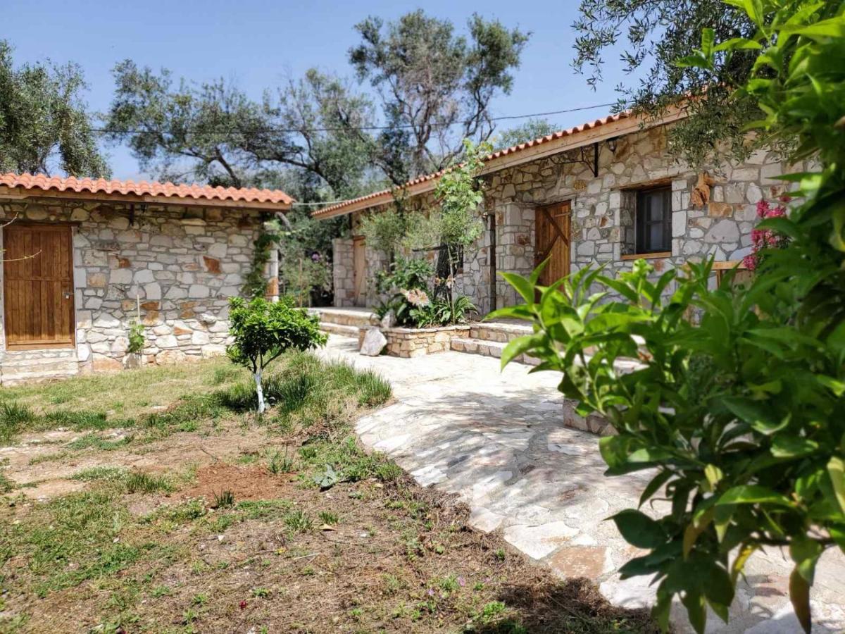 Filoxenia - The Place Of Experience Himare Exterior foto